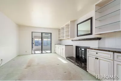 8 Wallinwood Avenue NE, Grand Rapids, MI 49503 - Photo 12
