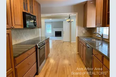 4299 Pine Ridge Court, Ann Arbor, MI 48105 - Photo 8