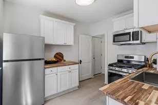 1919 Lafayette Ave SE, Grand Rapids, MI 49507 - Photo 10