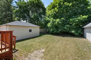 1919 Lafayette Ave SE, Grand Rapids, MI 49507 - Photo 24