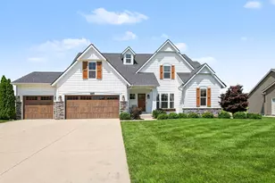 9784 Waterstone Dr SE, Byron Center, MI 49315 - Photo 2