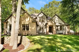 6334 Red Rock Ct, Muskegon, MI 49444 - Photo 2
