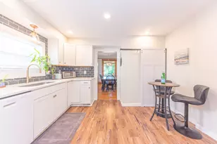 1123 W Huron St, Ann Arbor, MI 48103 - Photo 12