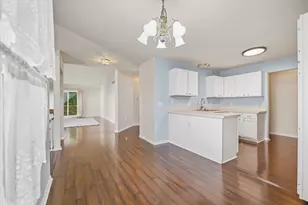 2598 Woodcliff Trail, Hartland, MI 48353 - Photo 14