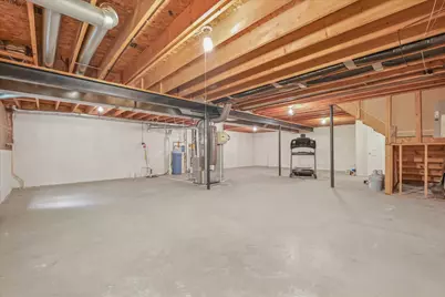 2598 Woodcliff Trail, Hartland, MI 48353 - Photo 32