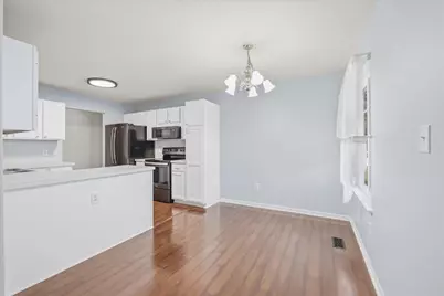 2598 Woodcliff Trail, Hartland, MI 48353 - Photo 12