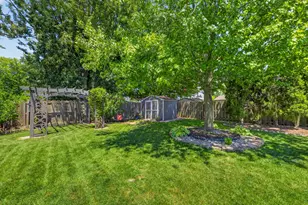 7568 Sussex Dr, Canton, MI 48187 - Photo 64
