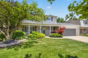 7568 Sussex Dr, Canton, MI 48187 - Photo 4