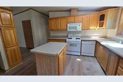 6700 Lorne Drive, Pentwater, MI 49449 - Photo 8