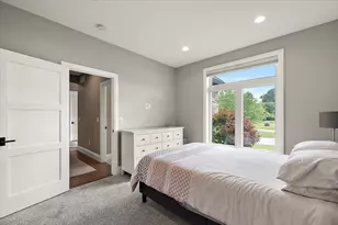 596 S Parker Rd, Ann Arbor, MI 48103 - Photo 42