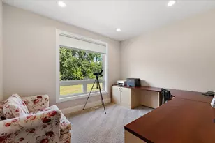 596 S Parker Rd, Ann Arbor, MI 48103 - Photo 32