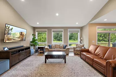 596 S Parker Road, Ann Arbor, MI 48103 - Photo 8