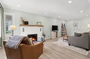 2602 Willa Dr, Saint Joseph, MI 49085 - Photo 6