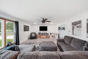 4123 Flansburg Rd, Jackson, MI 49203 - Photo 4