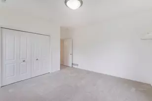 2925 N Knightsbridge Cir, Ann Arbor, MI 48105 - Photo 26