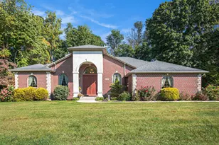 106 Buckingham Ln, Battle Creek, MI 49017 - Photo 1