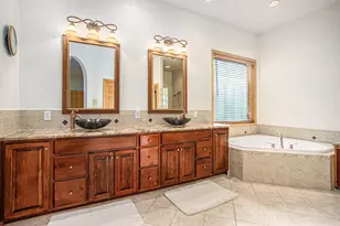 106 Buckingham Ln, Battle Creek, MI 49017 - Photo 20