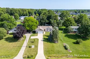 5195 76th St SE, Caledonia, MI 49316 - Photo 4