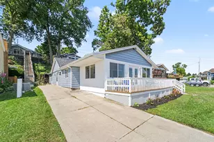 6600 Shoreline Ct, Saranac, MI 48881 - Photo 2