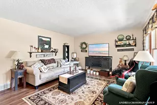 1095 Becker Rd, Muskegon, MI 49445 - Photo 8