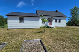 9322 N 80th Ave, Pentwater, MI 49449 - Photo 4