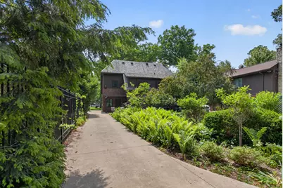 2052 Wildwood Lane, Jackson, MI 49203 - Photo 8