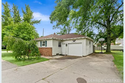 205 N Franklin Street, Zeeland, MI 49464 - Photo 1