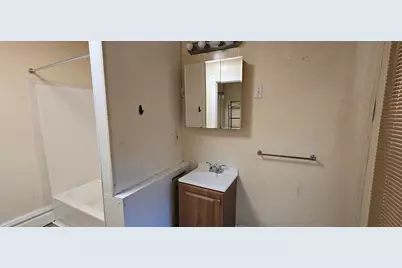 2744 8th Street, Muskegon Heights, MI 49444 - Photo 14