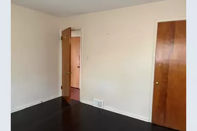 18201 Gaylord, Bedford, MI 48240 - Photo 4