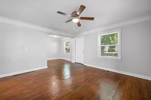 576 Garfield Ave, Lincoln Park, MI 48146 - Photo 6