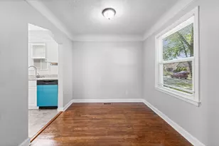 576 Garfield Ave, Lincoln Park, MI 48146 - Photo 8