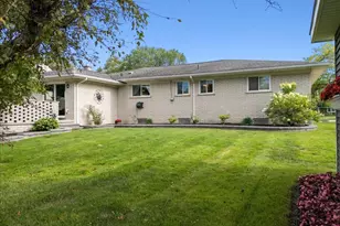 34650 Wood St, Livonia, MI 48154 - Photo 38