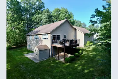 6829 Wintergreen Drive, Fruitport, MI 49415 - Photo 34