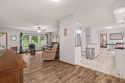 204 E Holcomb Street, Athens, MI 49011 - Photo 6