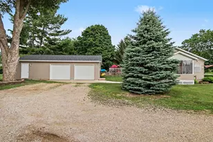 204 E Holcomb St, Athens, MI 49011 - Photo 22