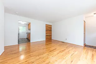 640 Dellwood Dr, Ann Arbor, MI 48103 - Photo 6