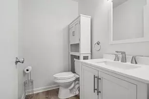 1405 Finleys Ln, Vicksburg, MI 49097 - Photo 16