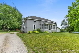 609 E Washington St, Greenville, MI 48838 - Photo 16