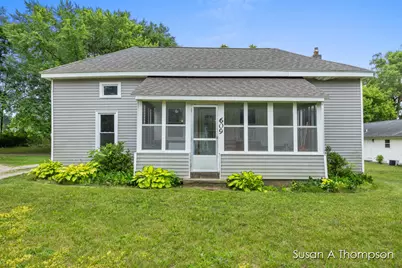 609 E Washington Street, Greenville, MI 48838 - Photo 1