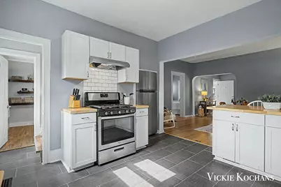 620 Davis Avenue NW, Grand Rapids, MI 49504 - Photo 4