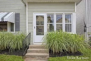 620 Davis Ave NW, Grand Rapids, MI 49504 - Photo 32