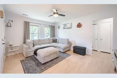 3311 31st Street SW, Grandville, MI 49418 - Photo 4