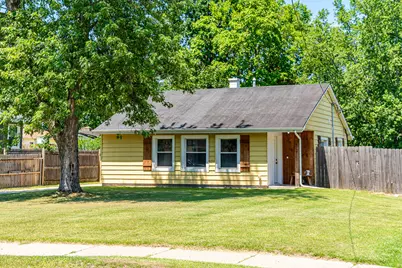 3311 31st Street SW, Grandville, MI 49418 - Photo 2