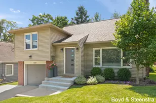 1629 Sylvan Ave SE, Grand Rapids, MI 49506 - Photo 2