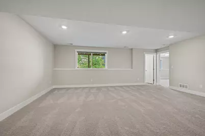 5060 Tanana River Avenue SW, Wyoming, MI 49418 - Photo 14