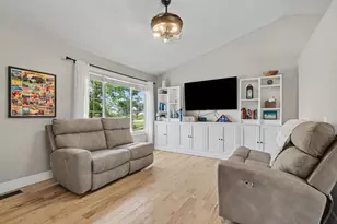 2227 Avalon View Dr NE, Cedar Springs, MI 49319 - Photo 6