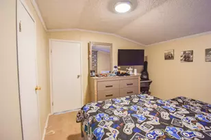 2856 W Carleton Rd, Hillsdale, MI 49242 - Photo 16