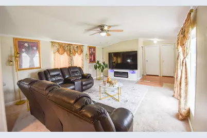 2856 W Carleton Road #Lot 57, Hillsdale, MI 49242 - Photo 8