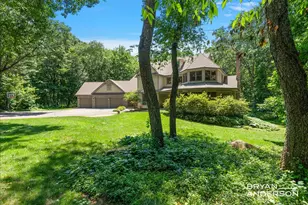 3324 Whitburn Ct SE, Ada, MI 49301 - Photo 8
