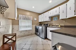 2801 N Tipsico Lake Rd, Hartland, MI 48353 - Photo 42